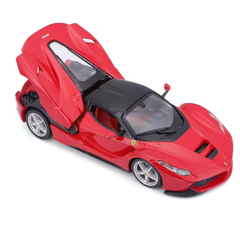 Bburago - 1 : 24 Diecast Scale Model - Official Licensed Product - Laferrari