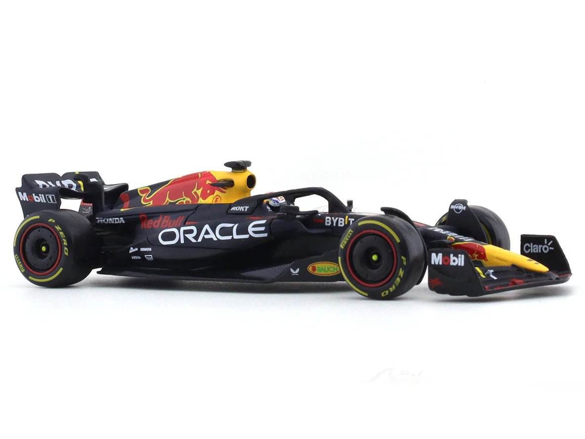 Bburago - 1/43 Diecast Scale Model 2023 Oracle Red Bull Racing RB19 #1 Max Verstappen