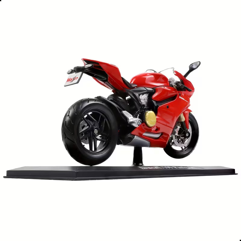 Maisto - 1 : 12 Diecast Scale Model - Official Licensed Product - Ducati 1199 Panigale