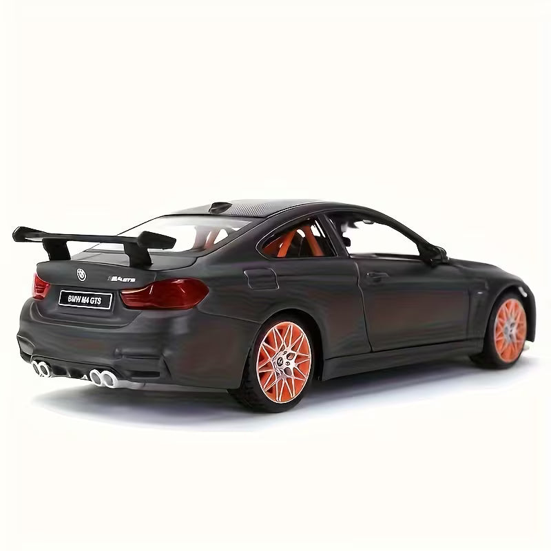 Maisto - 1 : 24 Diecast Scale Model - Collectors Collection - BMW M4 GTS - Official Licensed Product