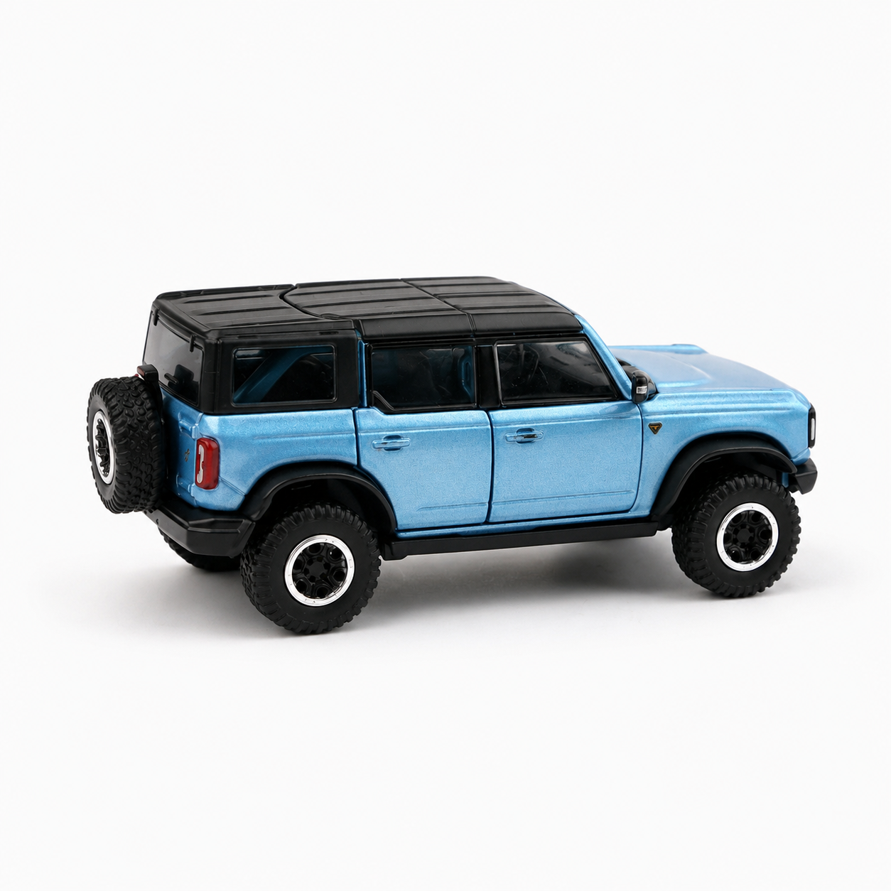 Bronco 1:64 Scale Die-Cast SUV Model Car – Opening Doors & Removable Roof Panels