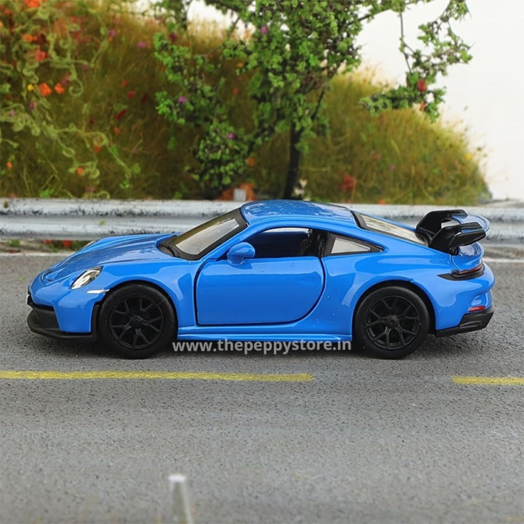 Bburago Porsche 911 GT3 Diecast Model Car | Blue