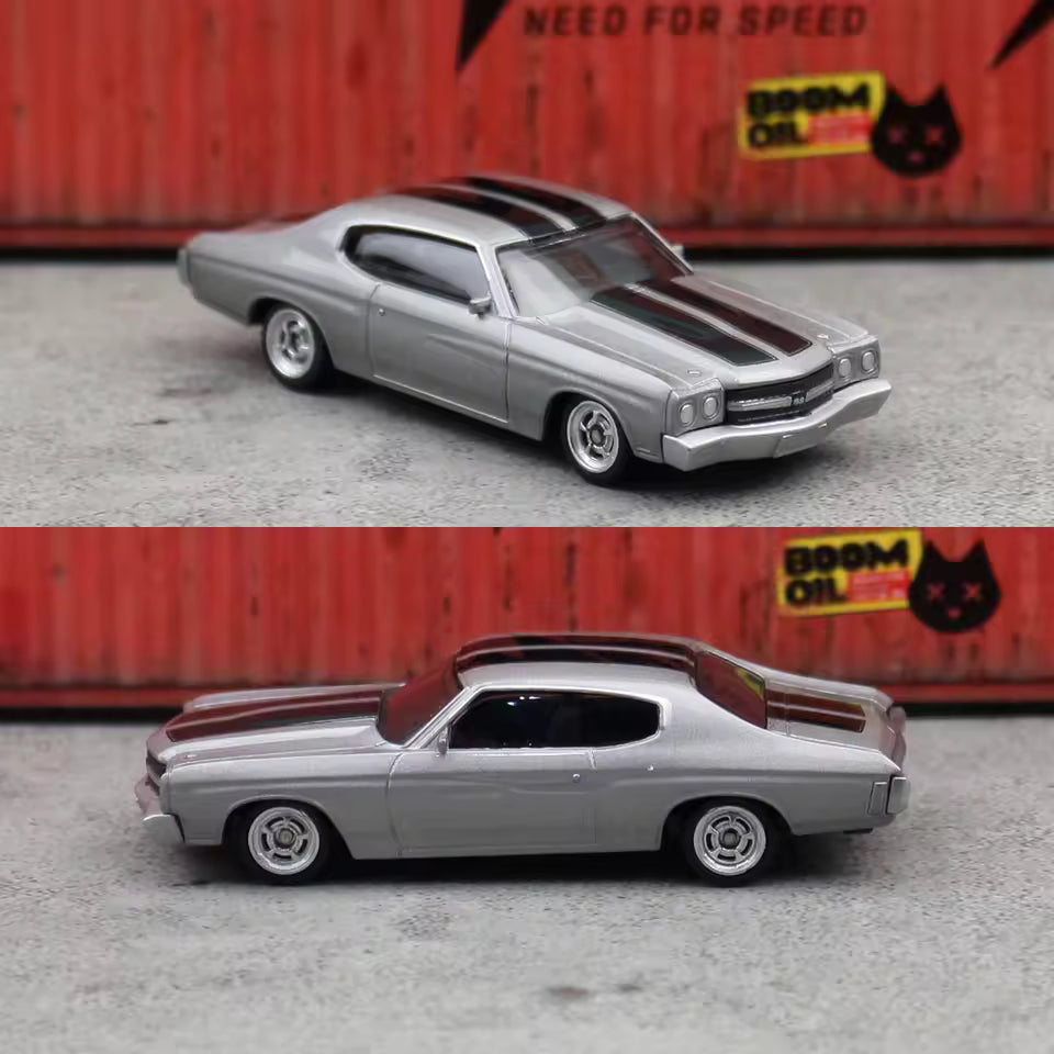CCA Chevrolet Chevelle 454 1970 Die-Cast Model Car – Silver, Classic Muscle Car Collectible
