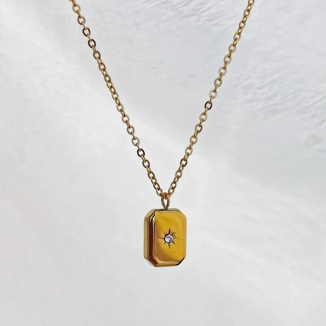 Solitaire North Star Necklace