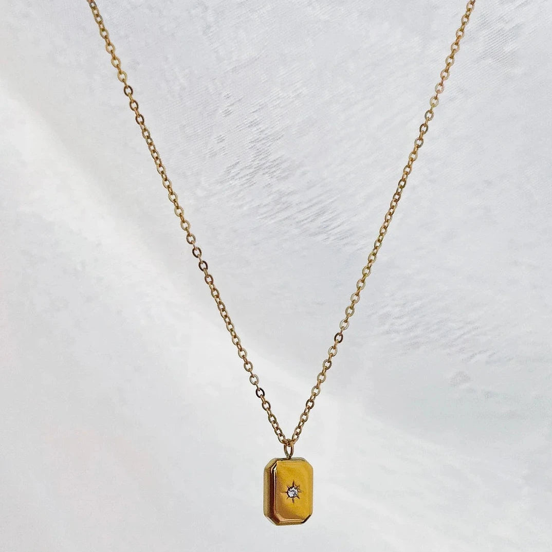 Solitaire North Star Necklace