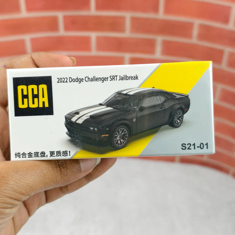 Scale 1 : 64 CCA 2022 Dodge Challenger SRT Jailbreak Diecast Metal Model Car