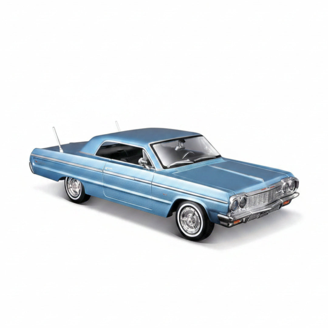Maisto Collector's Collection 1964 Chevrolet Impala SS Blue 1:26 Diecast Model Car