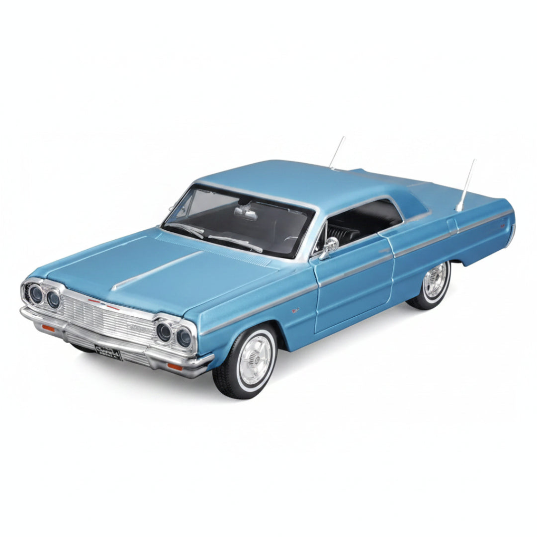 Maisto Collector's Collection 1964 Chevrolet Impala SS Blue 1:26 Diecast Model Car
