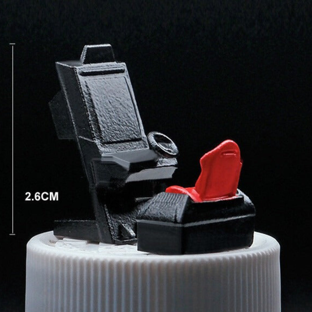 Miniature Racing Arcade Game 1:64 Scale Diorama with Driver Figure