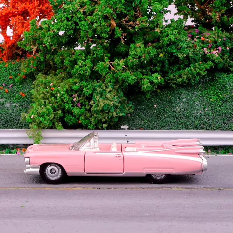 Official Bburago 52 1959 Cadillac Eldorado Biarritz - 1 : 64 Diecast Scale Model