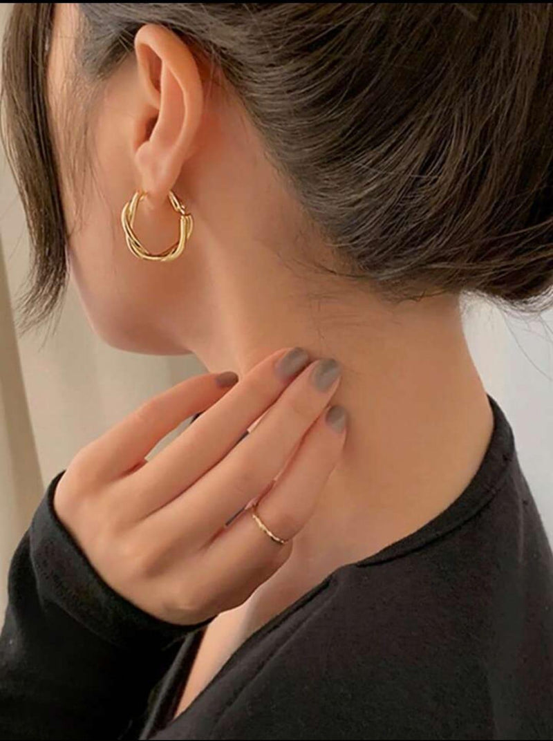 Twisted Chic Gold Hoops - ThePeppyStore
