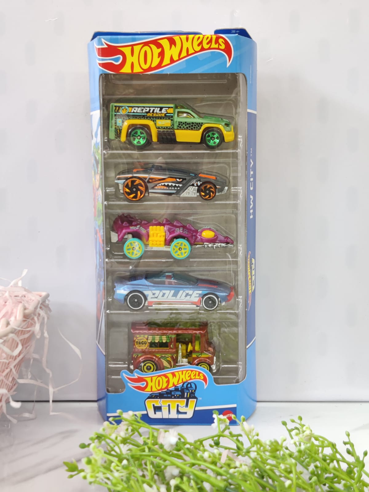 Hotwheels Hw City Official Set of 5 Vehicles Exclusive Collection