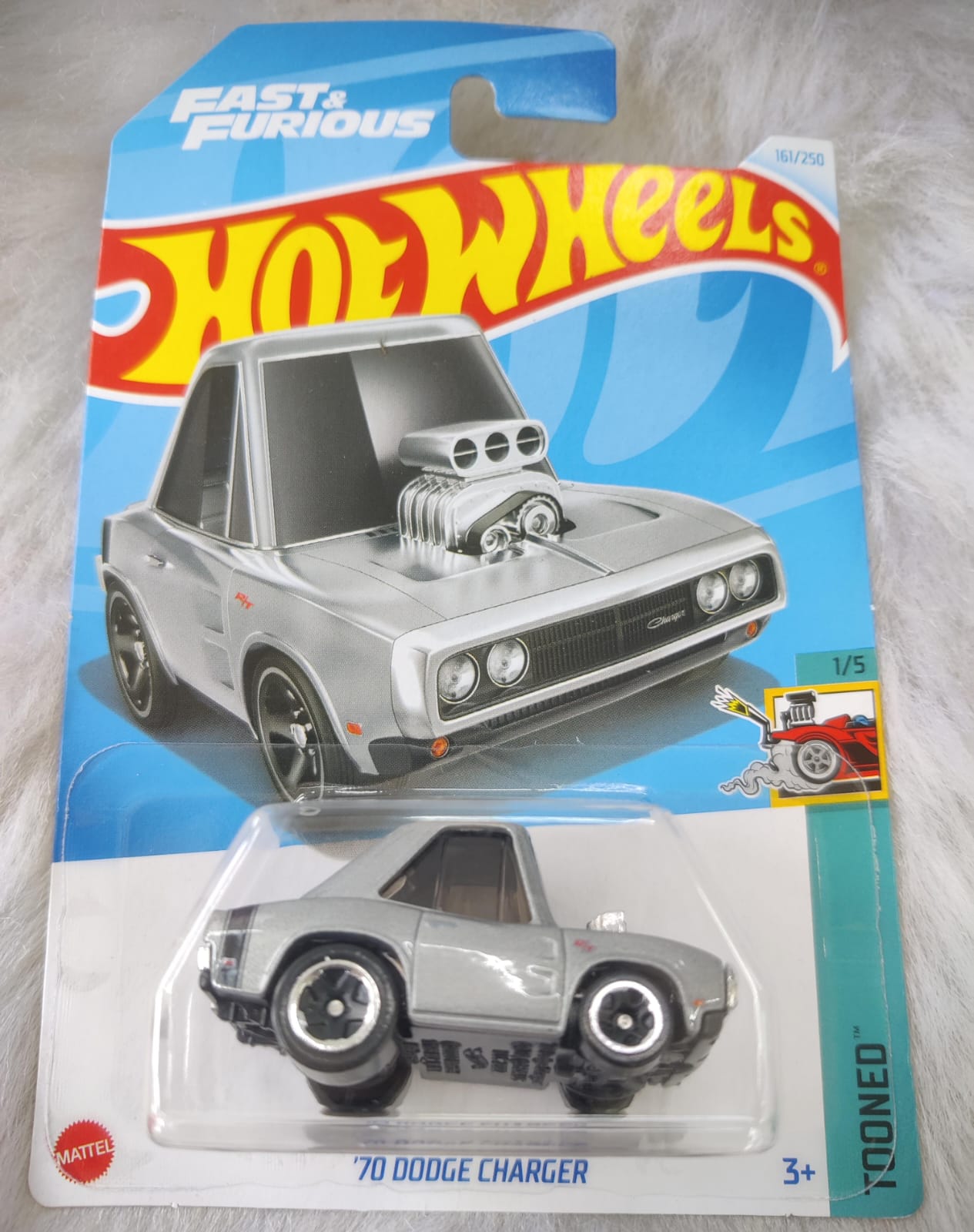 Hot Wheels Imported '70 Dodge Charger Vehicle Exclusive Collection