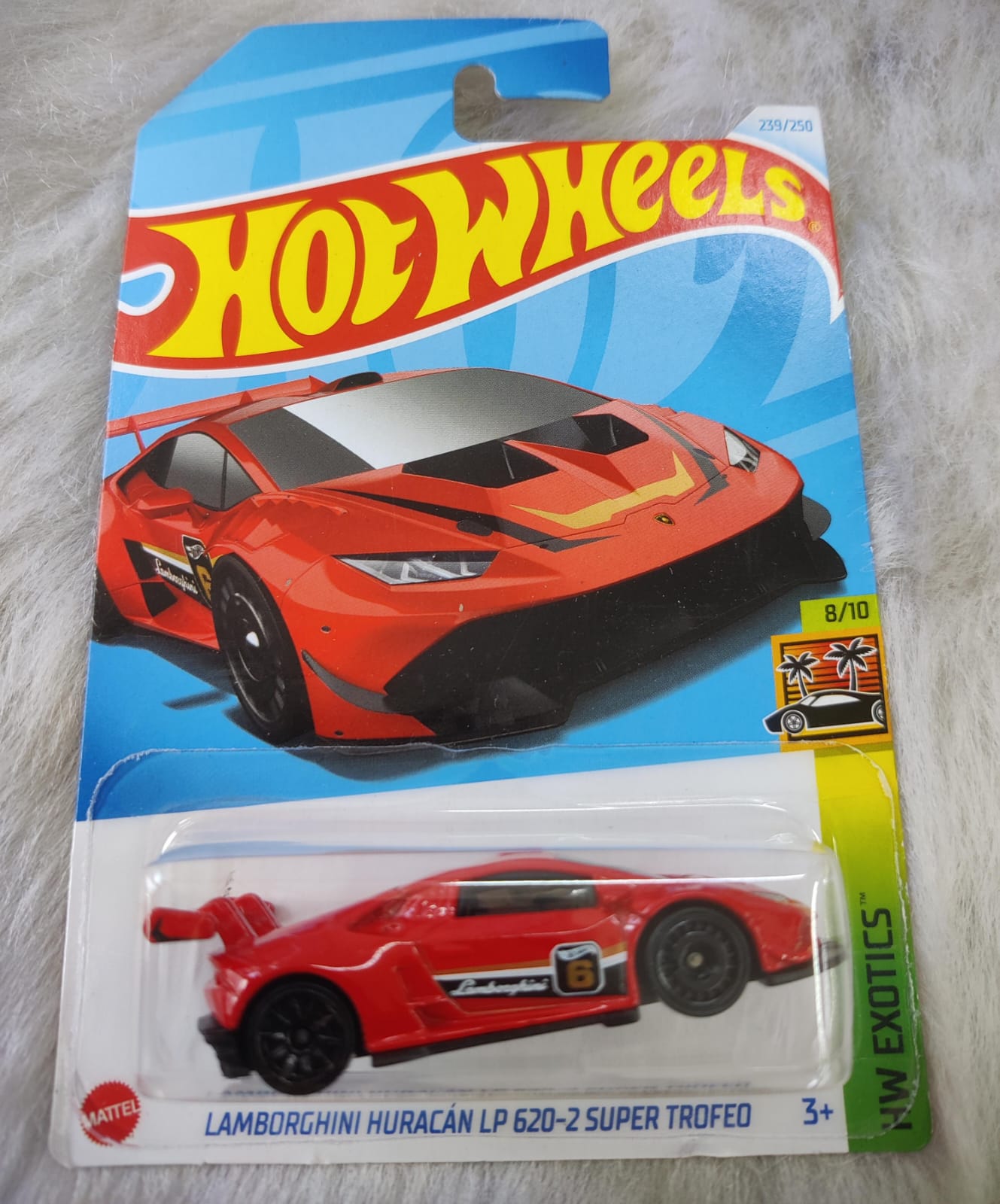 Hot Wheels Imported Rare Lamborghini Huracan LP 620-2 Super Trofeo Vehicle Exclusive Collection