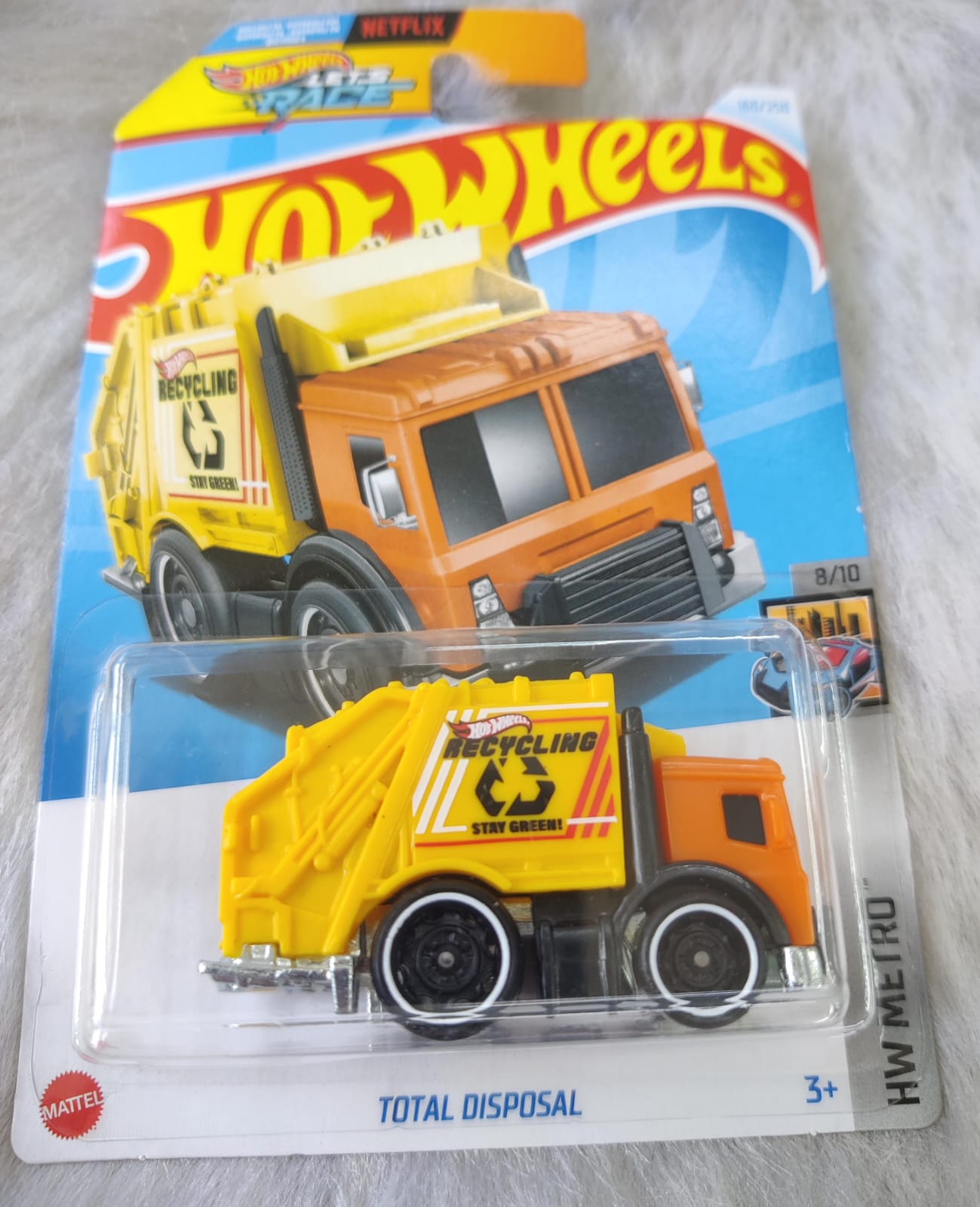Hot Wheels Imported Total Disposal Vehicle Exclusive Collection