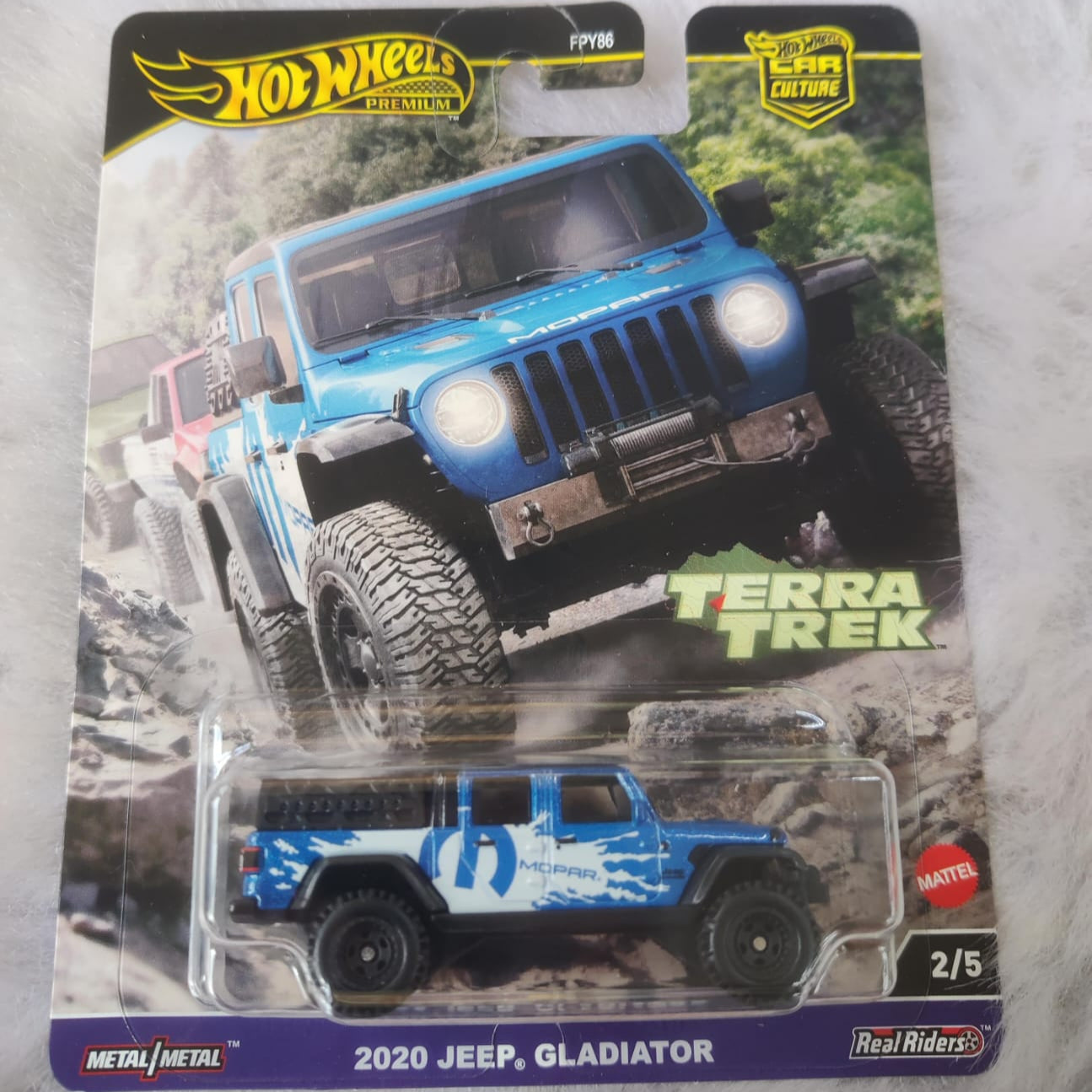 Hot Wheels Imported Premium Car Culture FPY86 Terra Trek 2020 Jeep Gladiator Vehicles Exclusive Collection