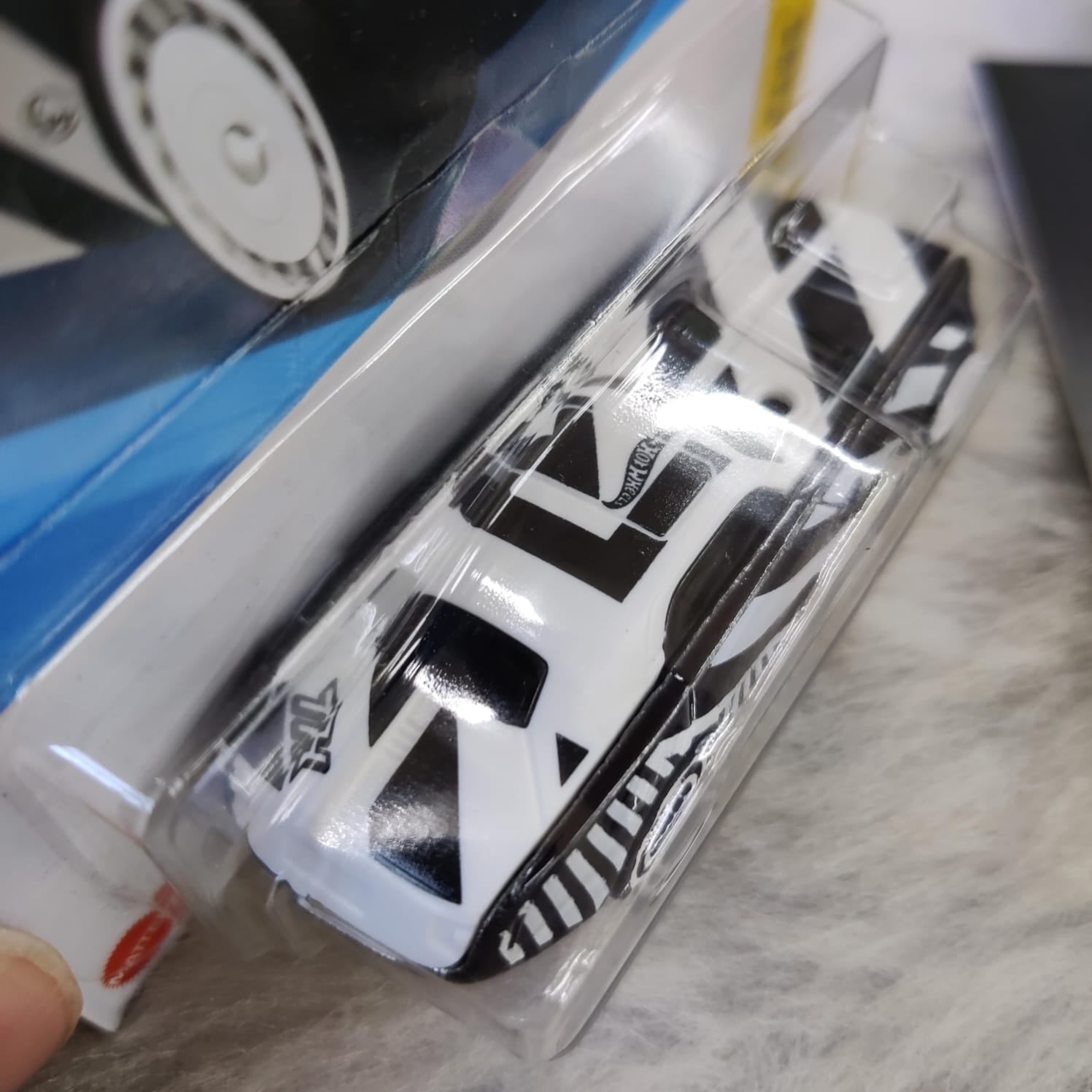 Hot Wheels Imported Super Treasure Hunt Hi-Roller 2 Case C and D 2025 with Blister