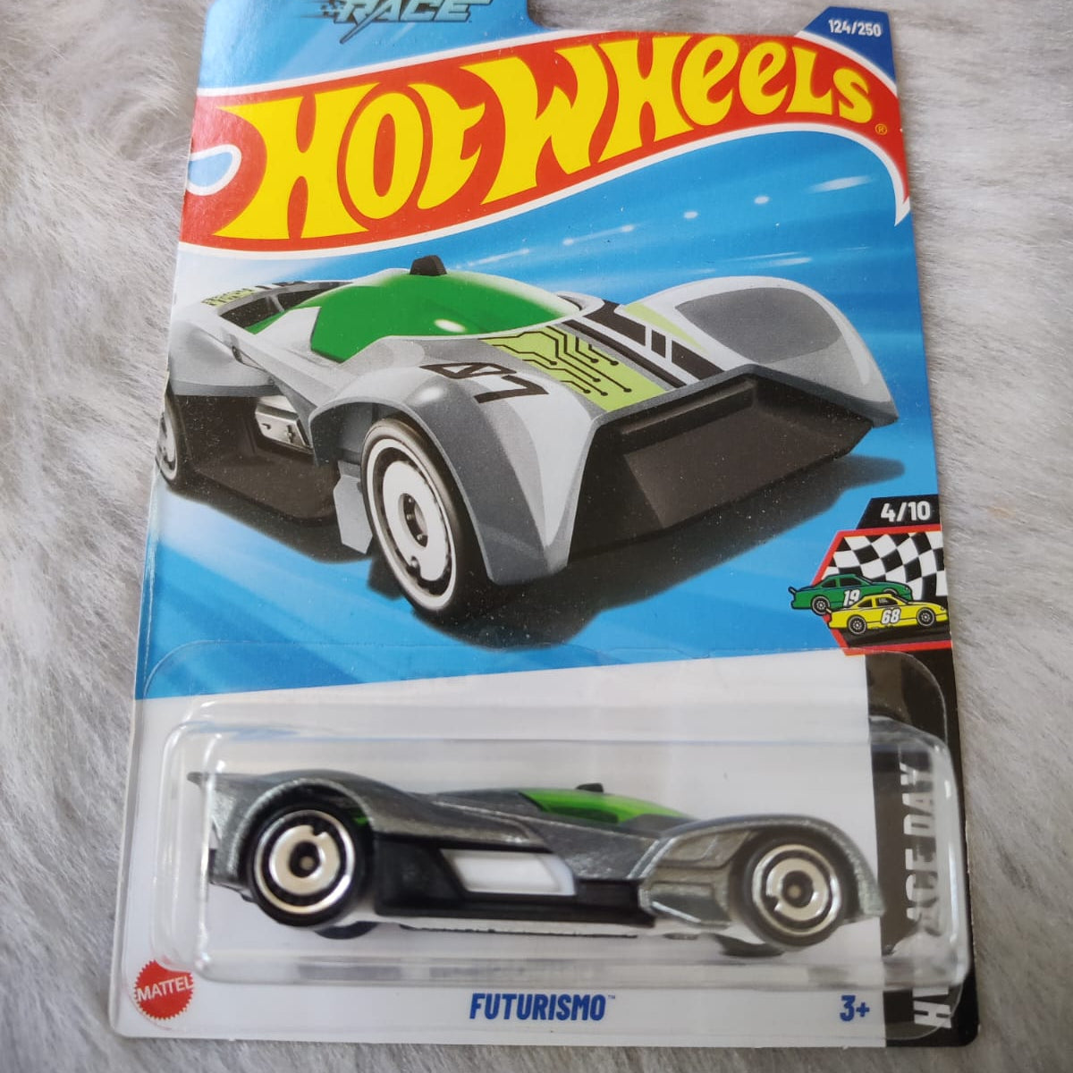 Hot Wheels Imported Futurismo Vehicle Exclusive Collection