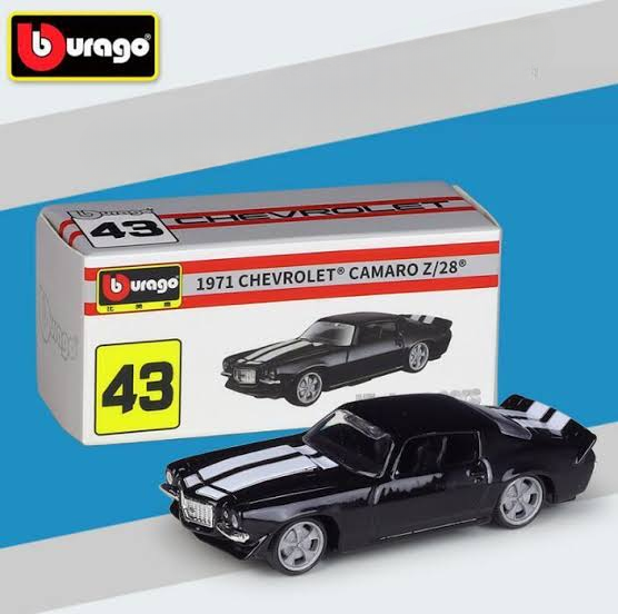 Official Bburago 43 1971 Camaro Z/28 - 1 : 64 Diecast Scale Model