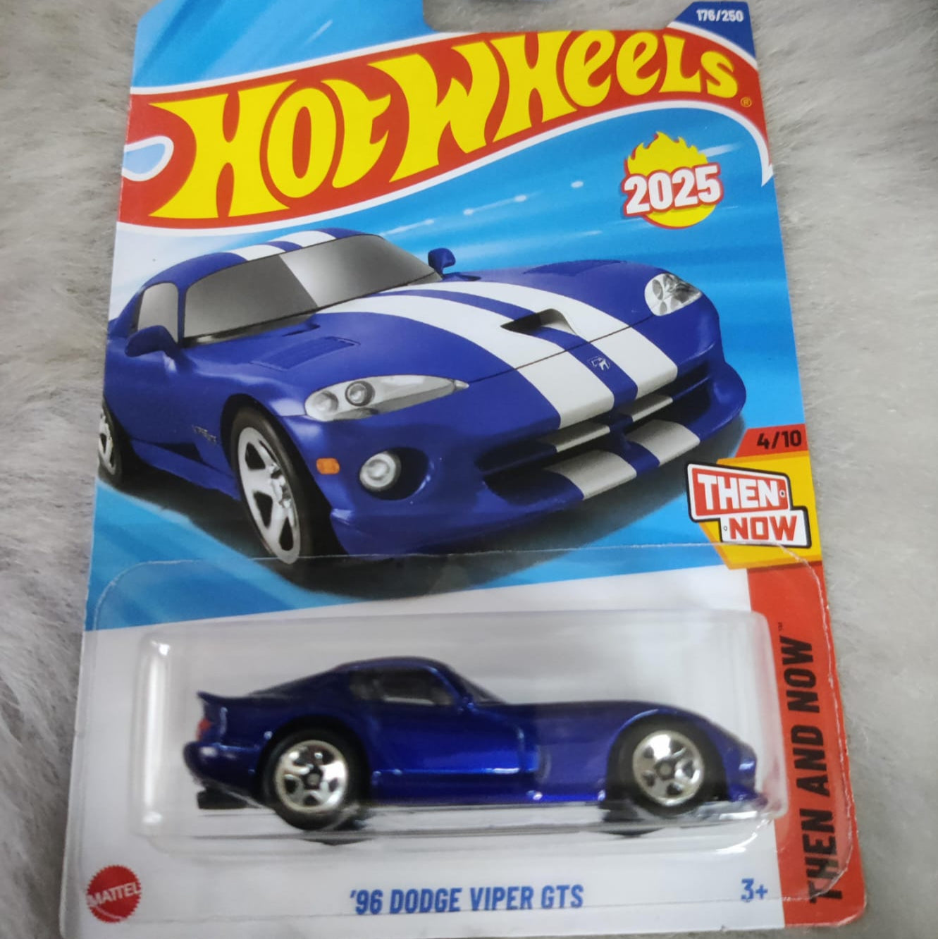 Hot Wheels 2025 Imported Rare J and K Case Vehicle Exclusive Collection - '96 Dodge Viper GTS