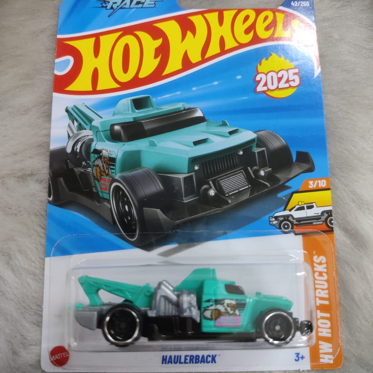 Hot Wheels 2025 J and K Case Vehicle Exclusive Collection HaulerBack