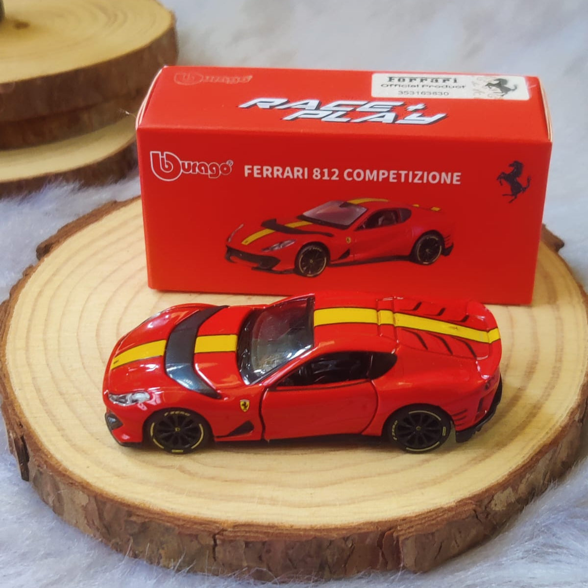 Official Bburago Ferrari 812 Competizione - 1 : 64 Diecast Scale Model