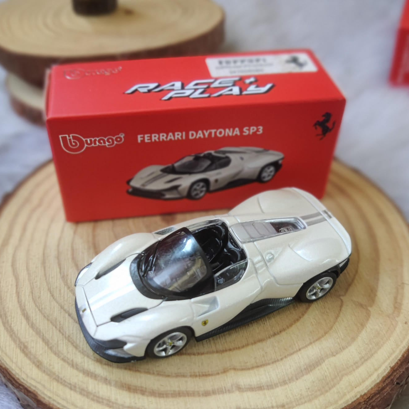 Official Bburago Ferrari Daytona SP3 - 1 : 64 Diecast Scale Model