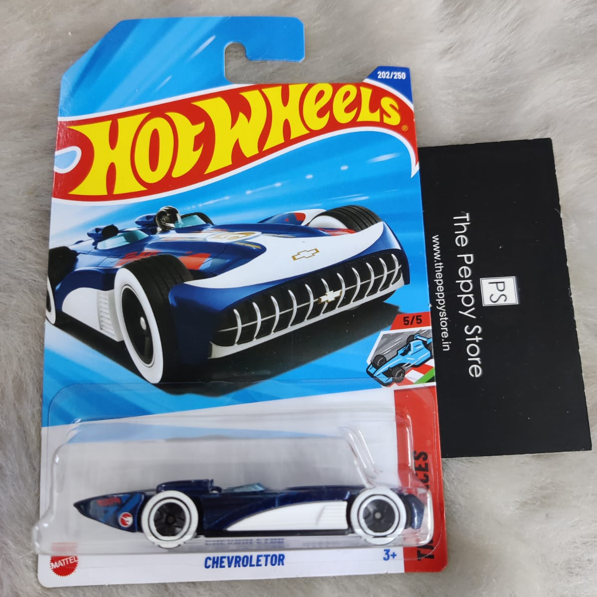 Hot Wheels 2025 J and K Case Vehicle Exclusive Collection - Treasure Hunt Chevroletor