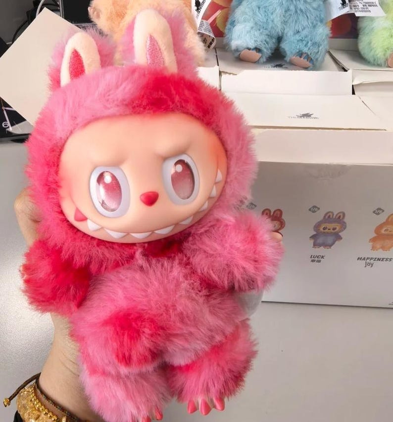 Labubu Vinyl Plush Pendant Blind Box (Random Box Will Be Provided)