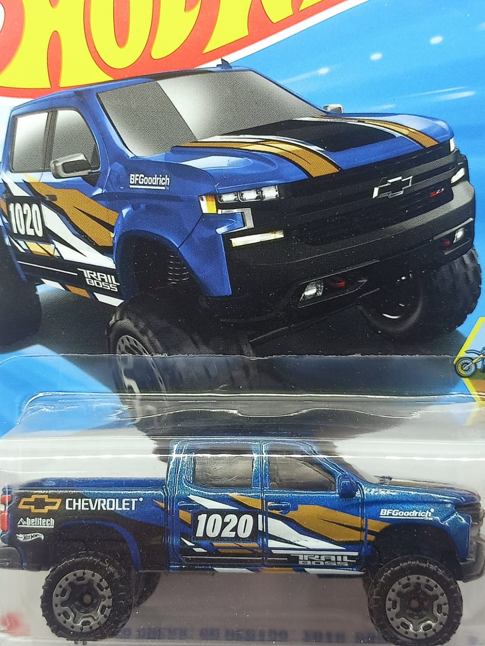 Hotwheels Imported G and H 2025 Case -19 Chevy Silverado Trail Boss LT
