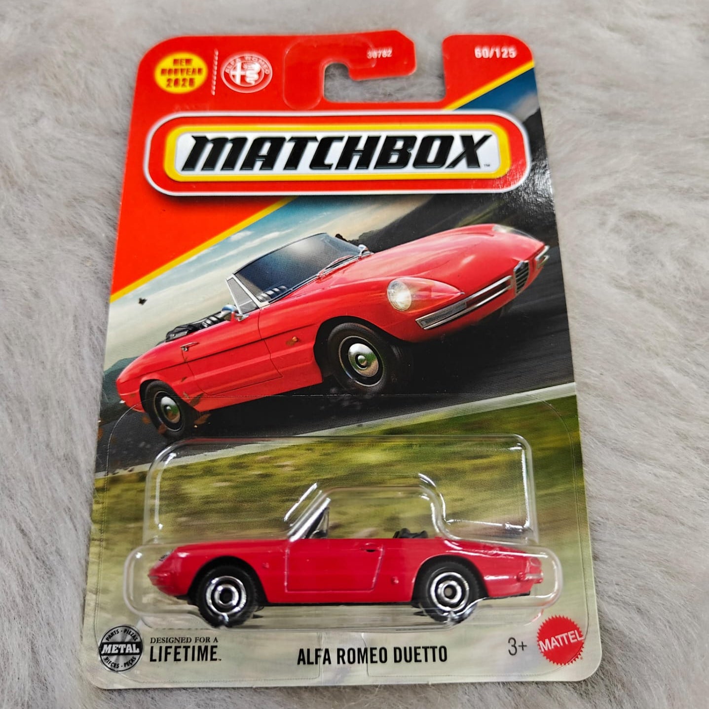 Matchbox Scale 1 : 64 Vehicles Exclusive Collection - Alfa Romeo Duetto