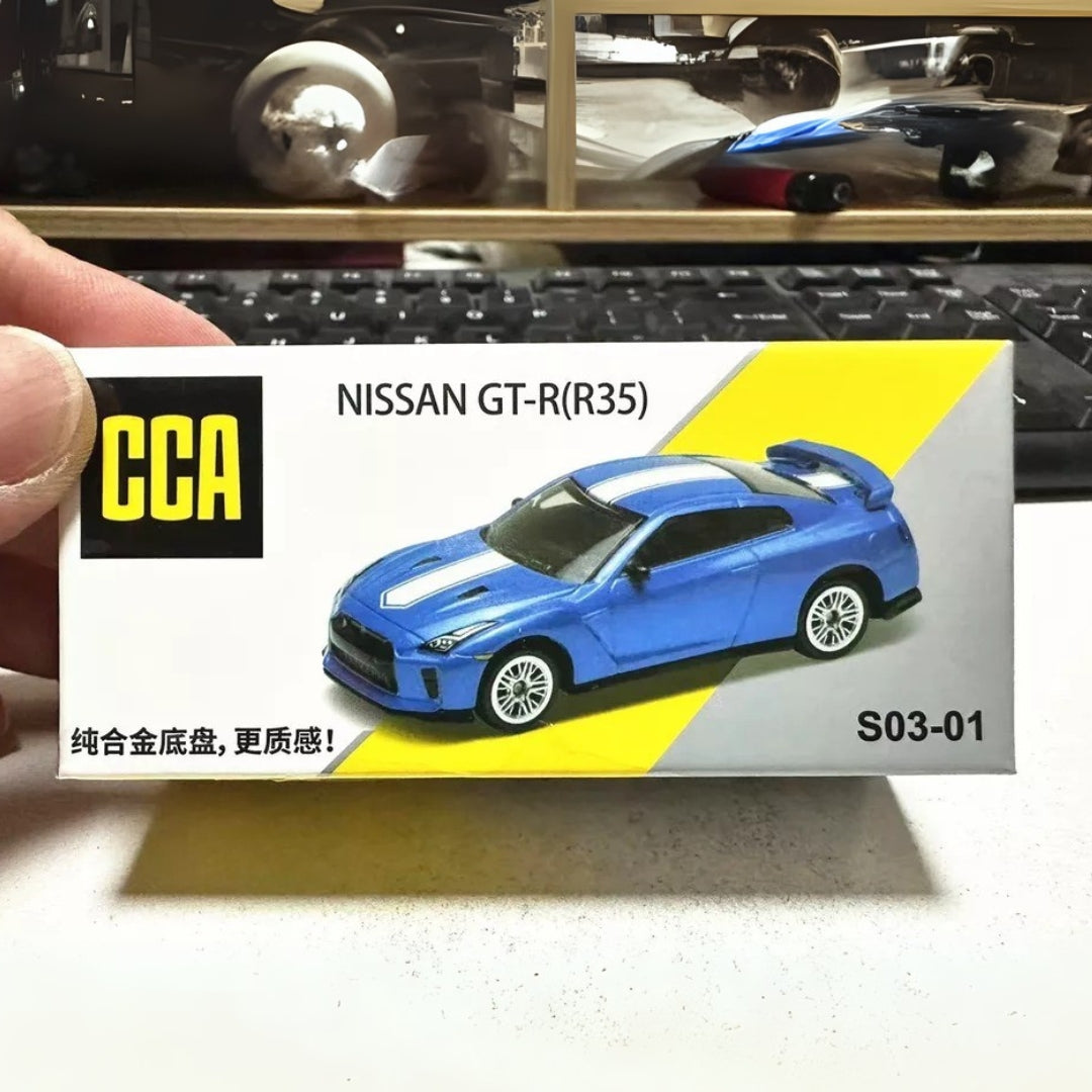 Scale 1 : 64 CCA Nissan GT-R (R35) Diecast Metal Model Car