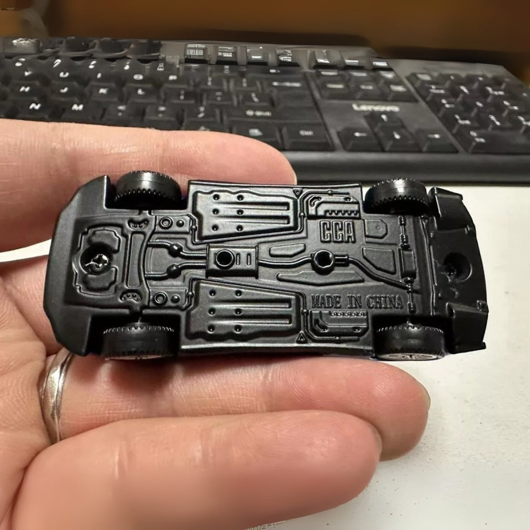 Scale 1 : 64 CCA Nissan GT-R (R35) Diecast Metal Model Car