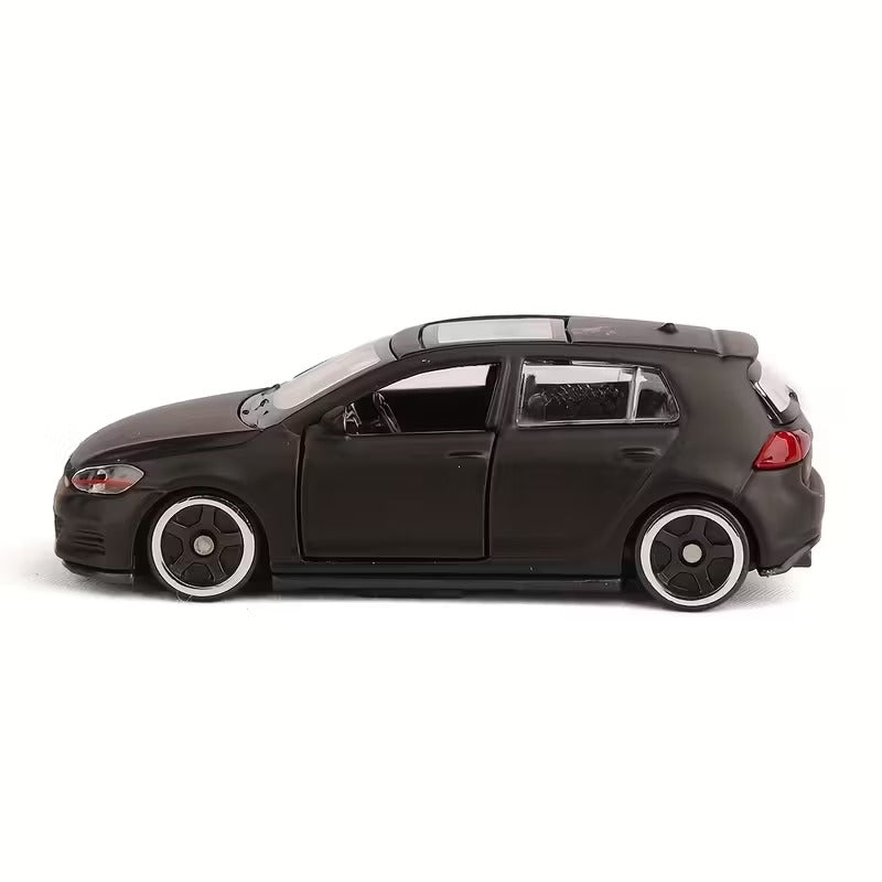 Official Bburago Volkswagen Golf GTI (2017) - 1 : 64 Diecast Scale Model