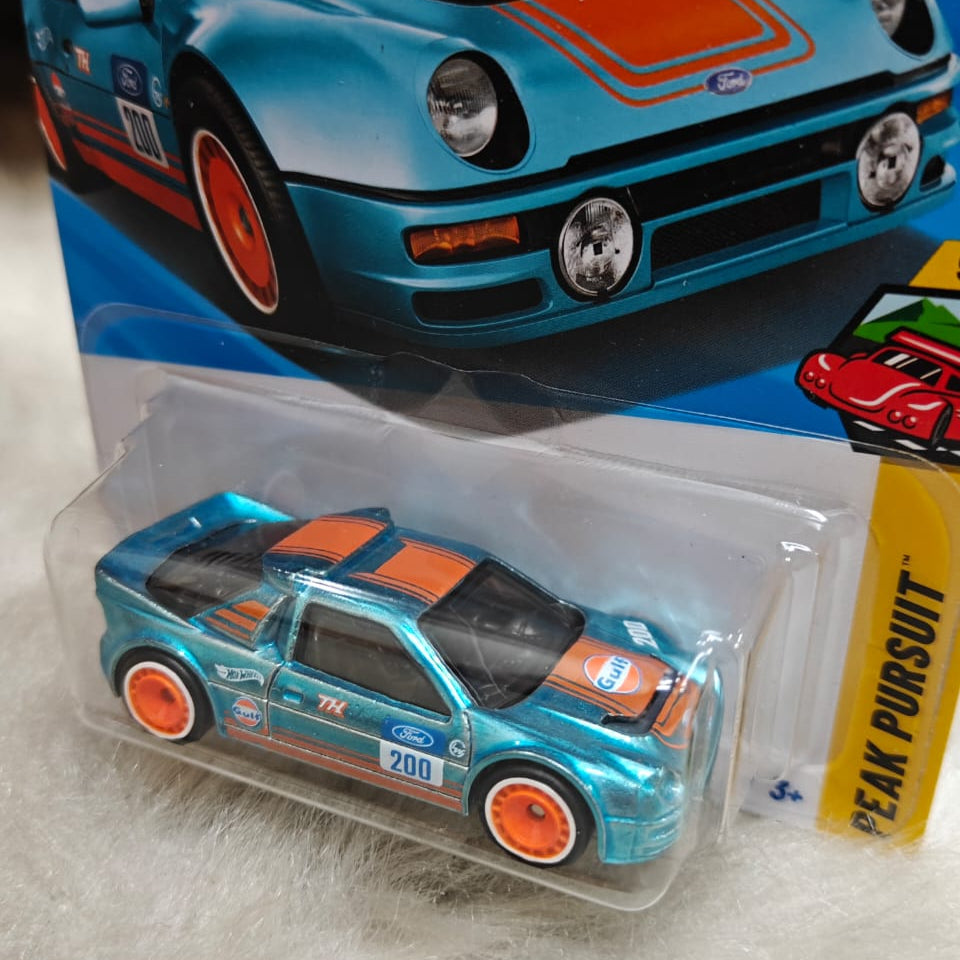 Hot Wheels Q case 2025 Vehicle Collection - Super Treasure Hunt Ford S200 - No COD Available on this Product