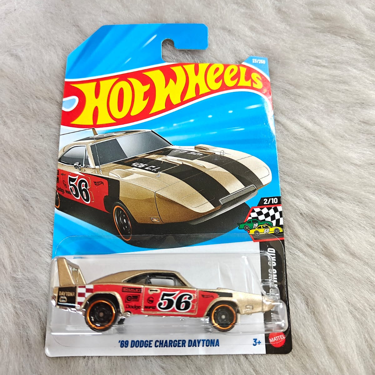 Hot Wheels 2026 A case Vehicle Collection - '69 Dodge Charger Daytona