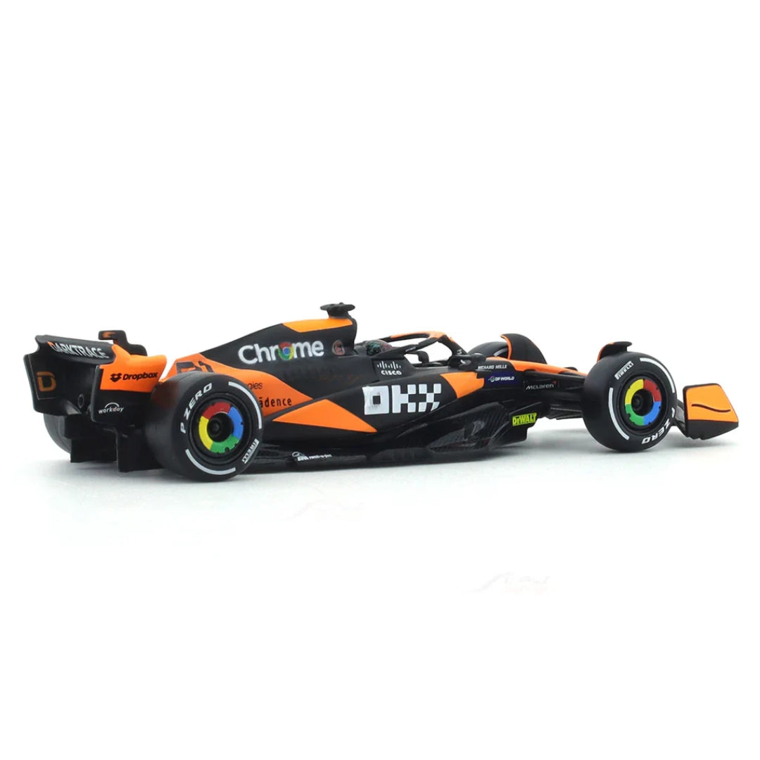 Bburago - 1/43 Diecast Scale Model - 2024 McLaren F1 Team MCL38 - 81 Oscar Piastri