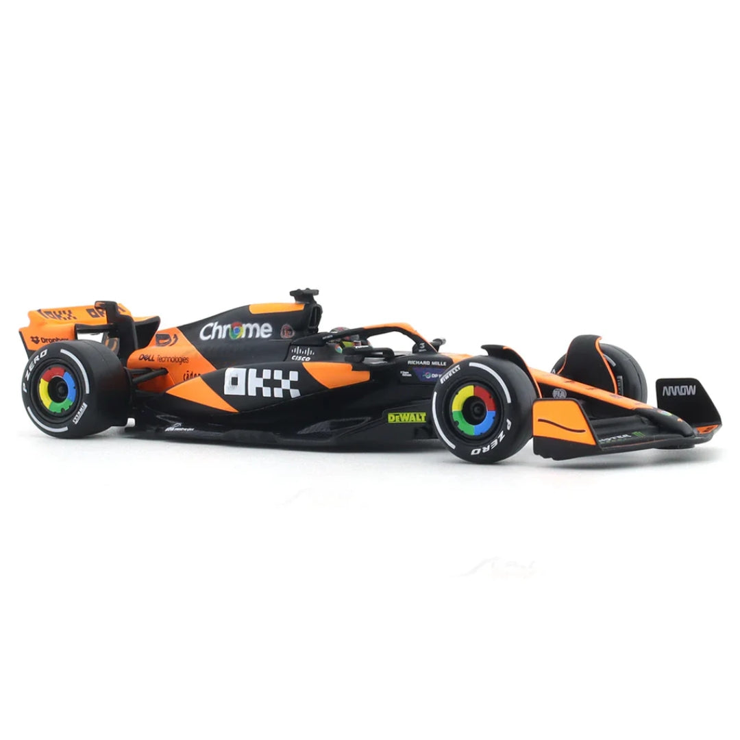 Bburago - 1/43 Diecast Scale Model - 2024 McLaren F1 Team MCL38 - 81 Oscar Piastri