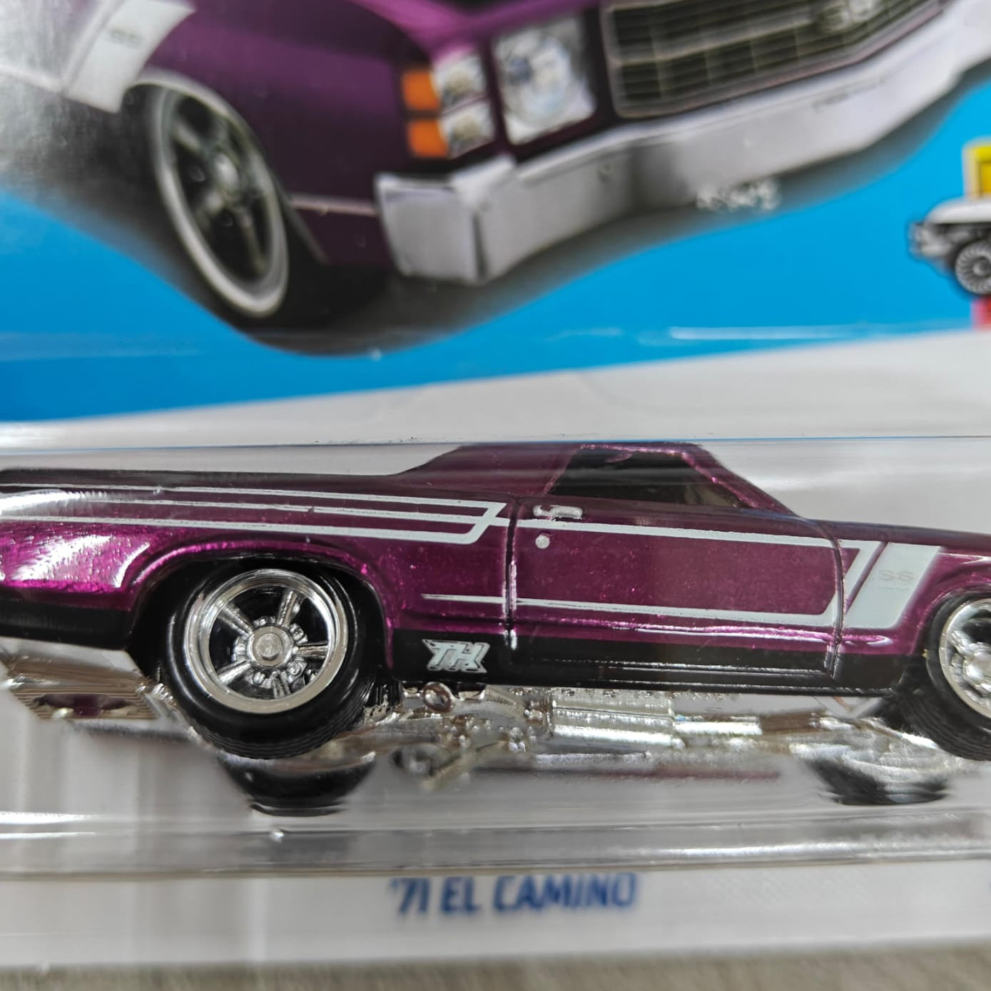 Hot Wheels.2024 Mix F case Super Treasure Hunt '71 El Camino with Protector - No COD Available on this Product