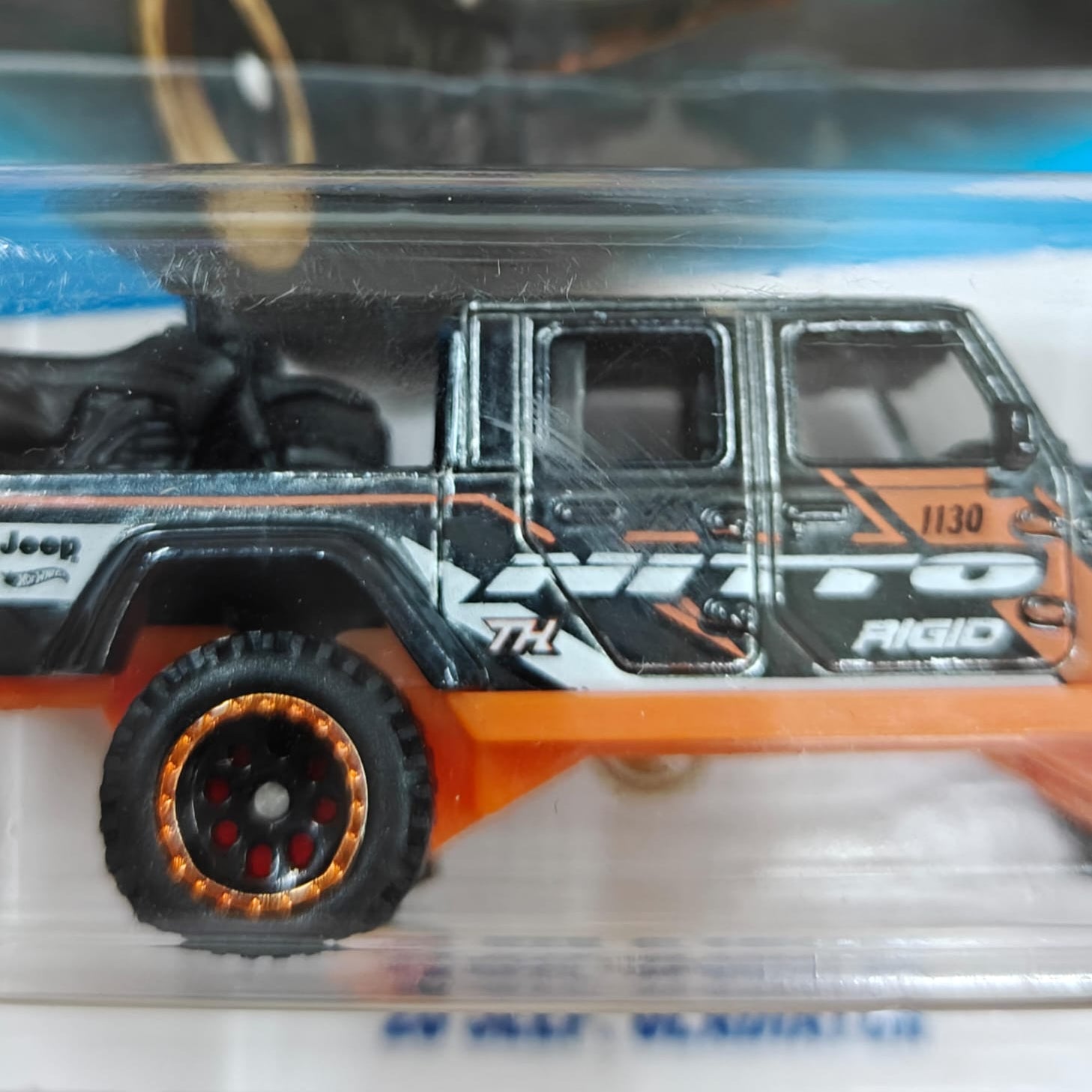 Hot Wheels Imported.2025 F case Super Treasure Hunt '20 Jeep Gladiator with Protector - No COD Available on this Product