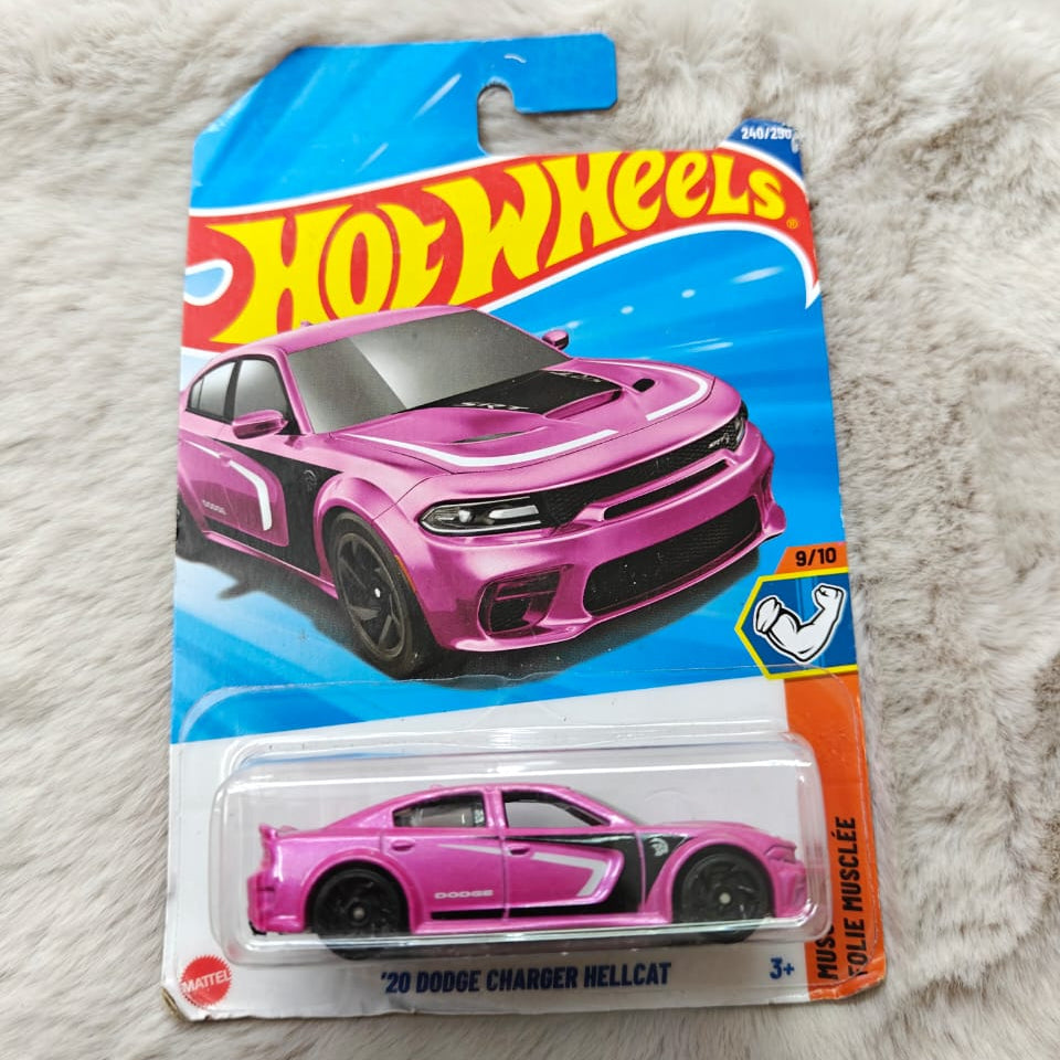 Hot Wheels 2025 N Case Vehicle Exclusive Collection - '20 Dodge Charger Hellcat - Card Bend - Car In Mint Condition