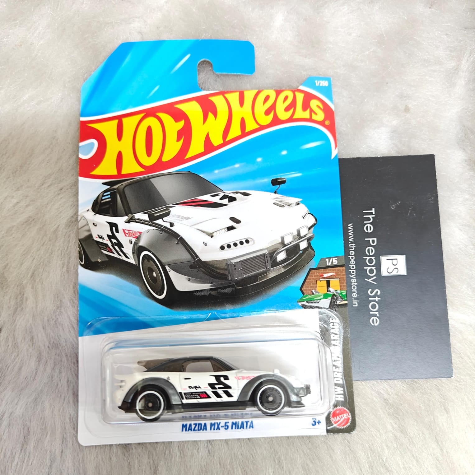 Hot Wheels 2026 Imported B case Vehicle Collection - Mazda MX-5 Miata