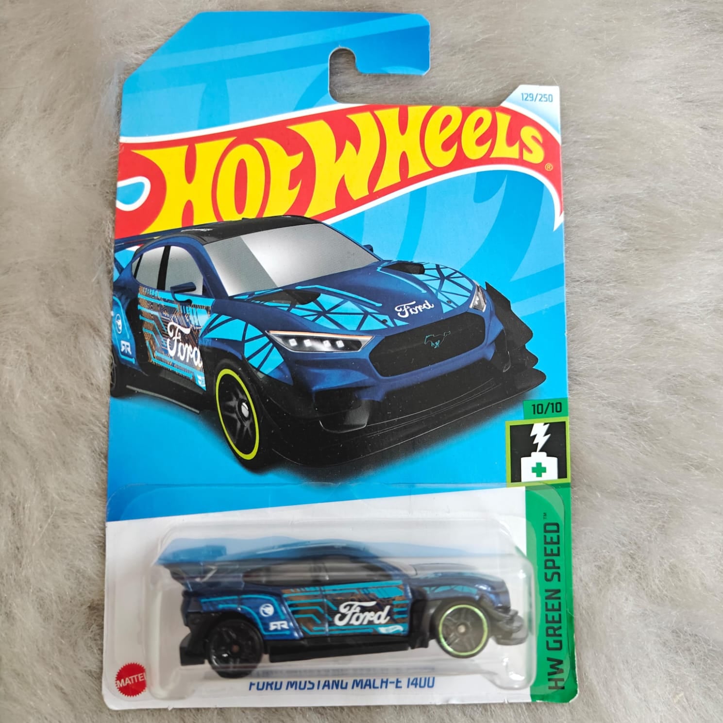 Hot Wheels Imported Rare Treasure Hunt Ford Mustang Mach E 1400 Vehicle Exclusive Collection