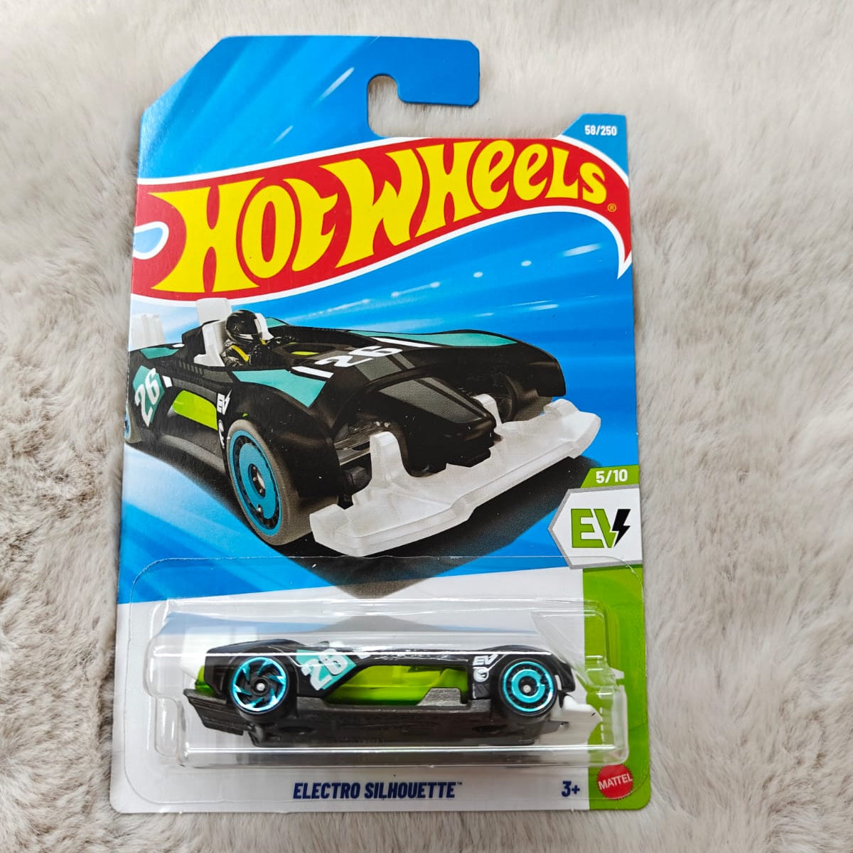 Hot Wheels 2026 Imported C case Vehicle Collection - Treasure Hunt Electric Silhouette