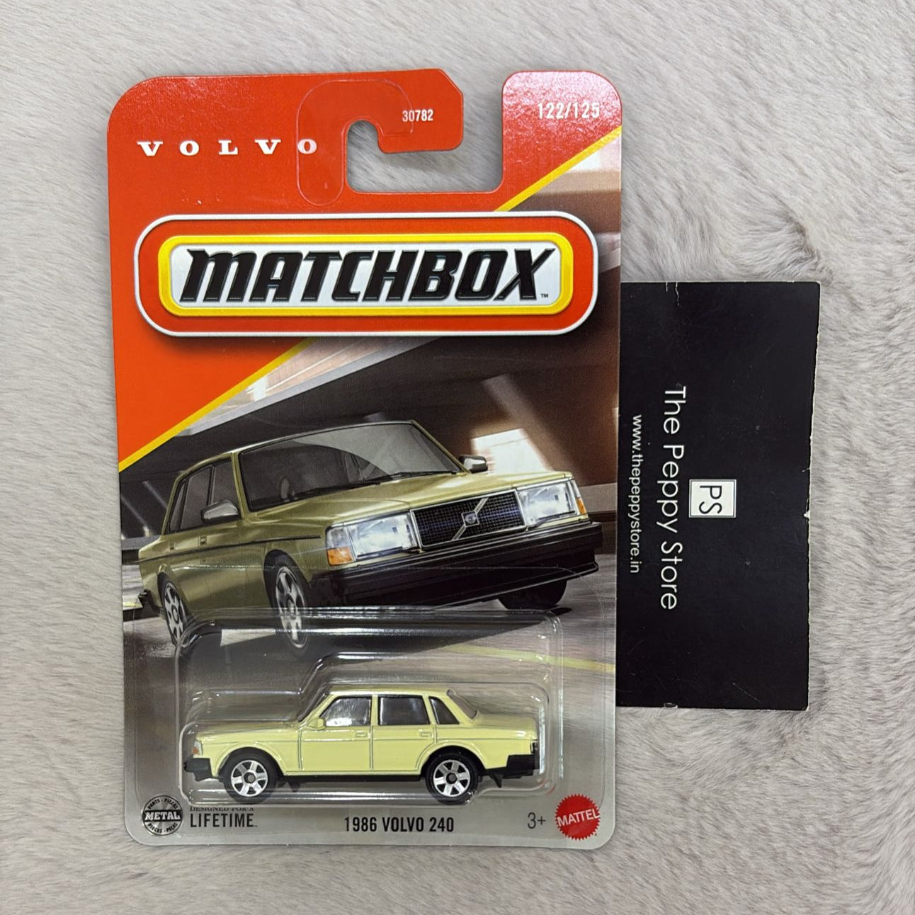 Matchbox Scale 1 : 64 Vehicles Exclusive Collection - 1986 Volvo 240