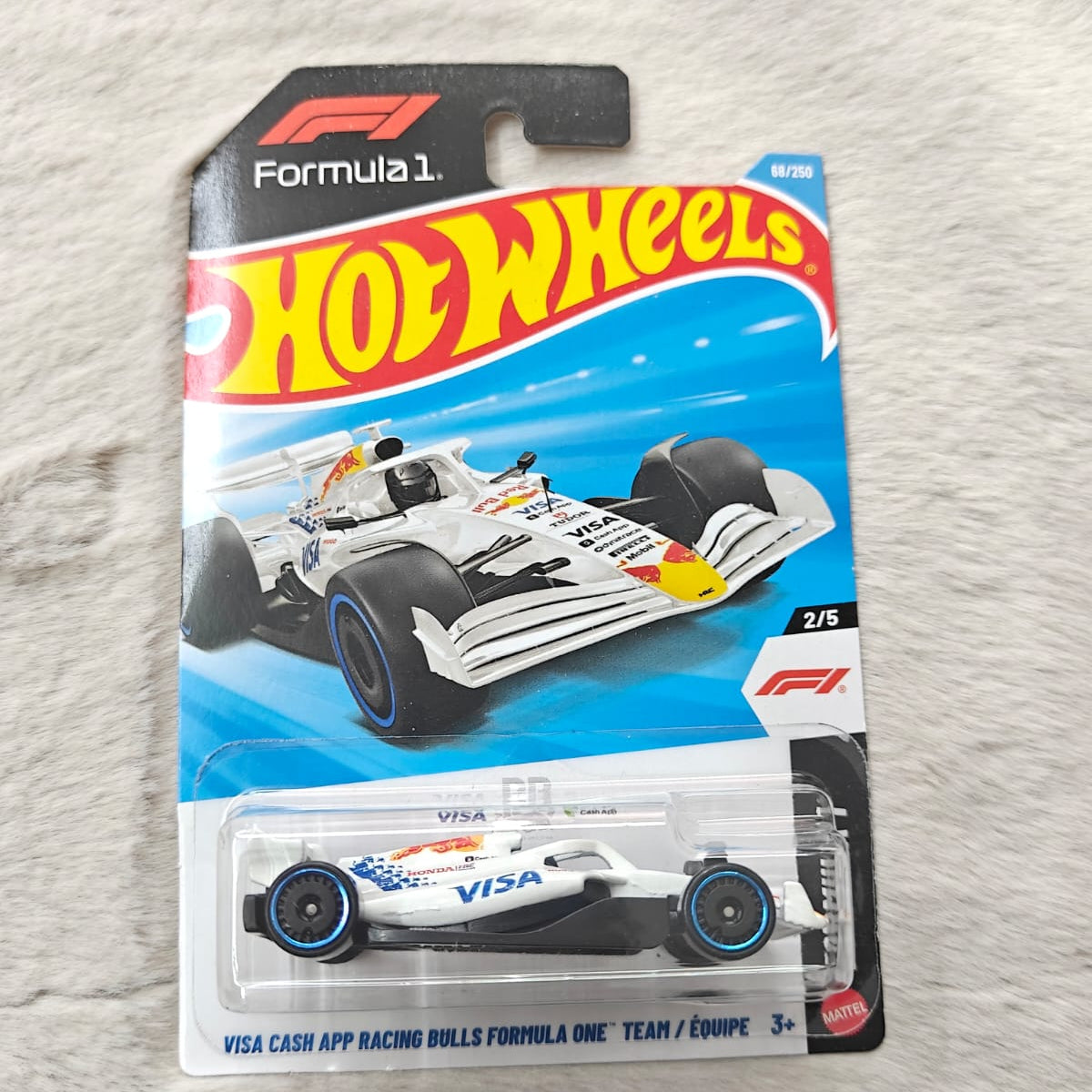 Hot Wheels 2026 Imported D Case Vehicle Collection - Visa Cash App Racing Bulls Formula One Team / Equipe