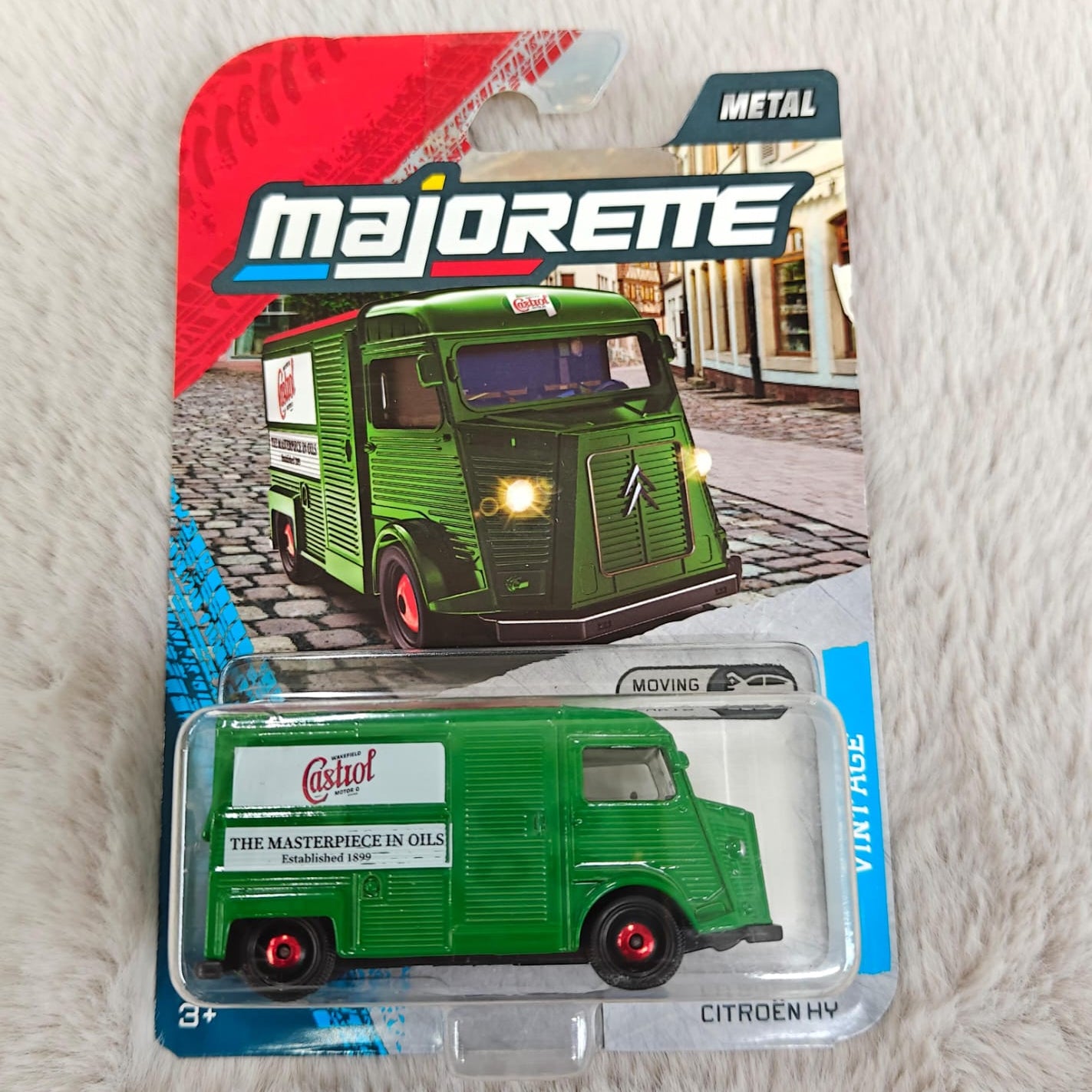 Majorette Vintage Premium Car with Freewheel and Opening Parts Car Model - Citroen hy