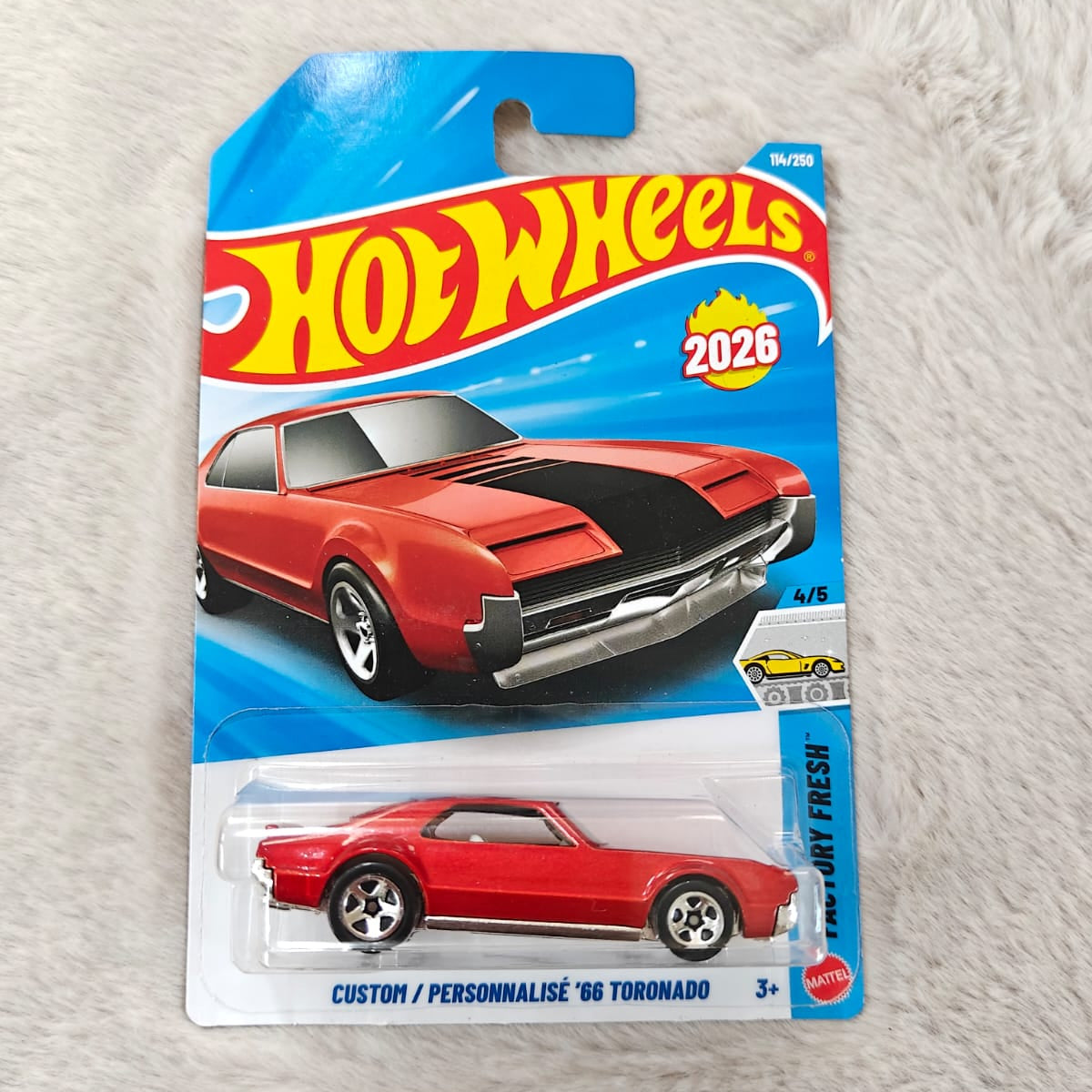 Hot Wheels 2026 Imported D Case Vehicle Collection - Custom / Personnalise '66 Toronado
