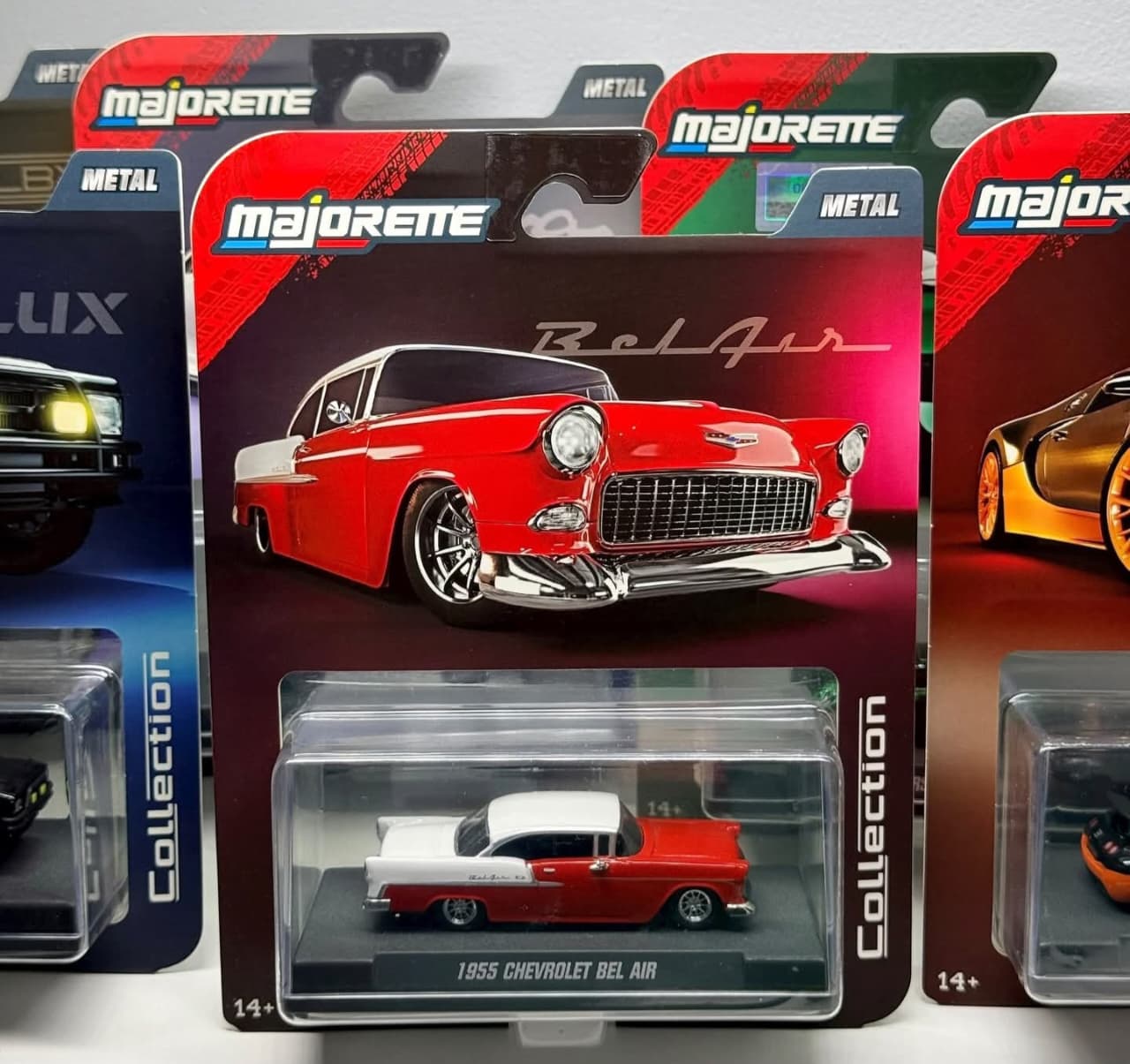 Majorette Wave 3 Premium Car Model - 1955 CHEVROLET Bel Air