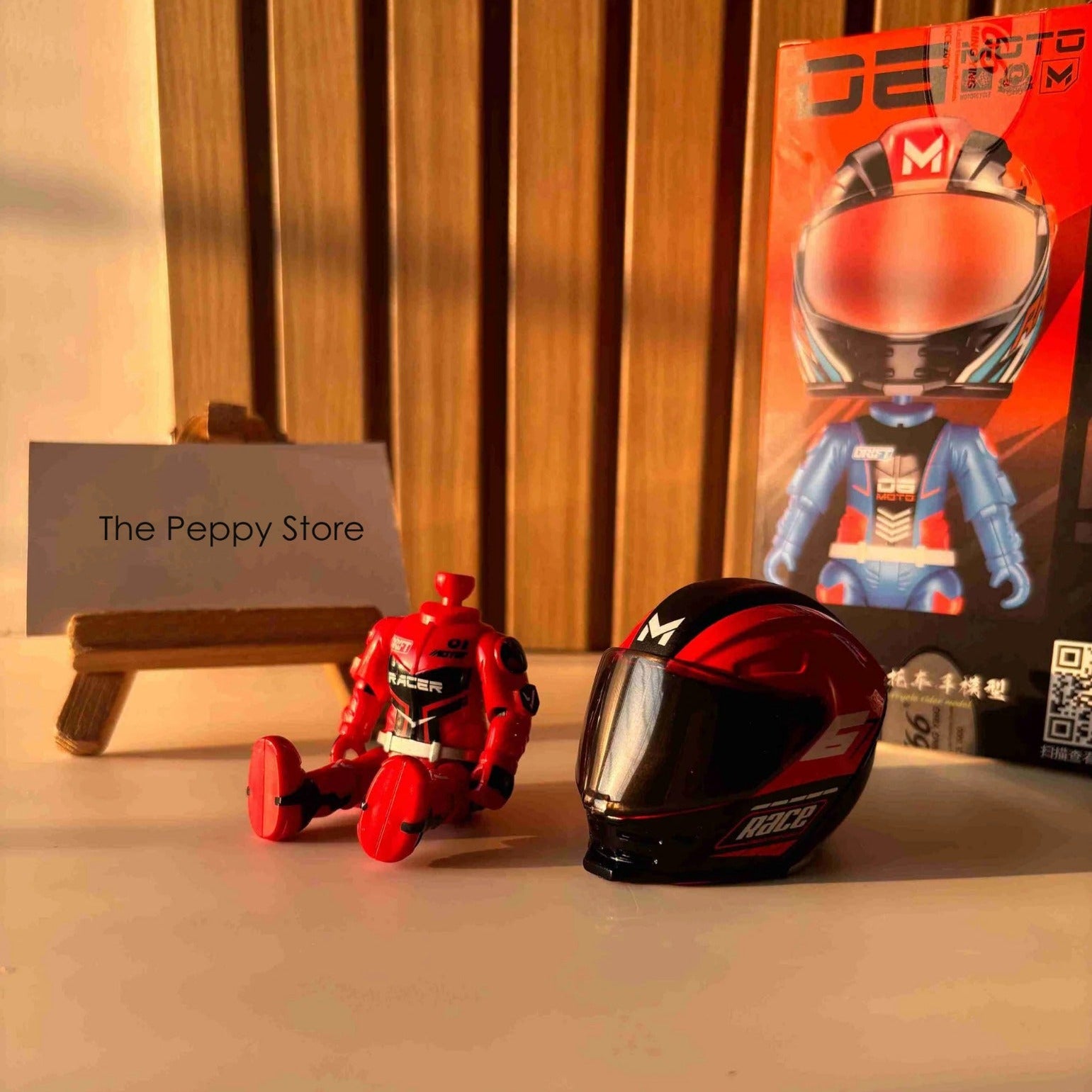 Helmet Biker Version Motor Cycle Rider Diecast Model